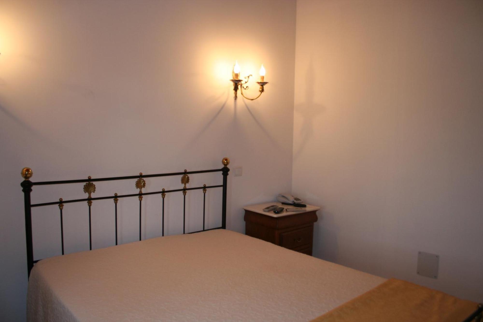 Quinta de la Barandica Hostal Miranda del Duero Habitación foto